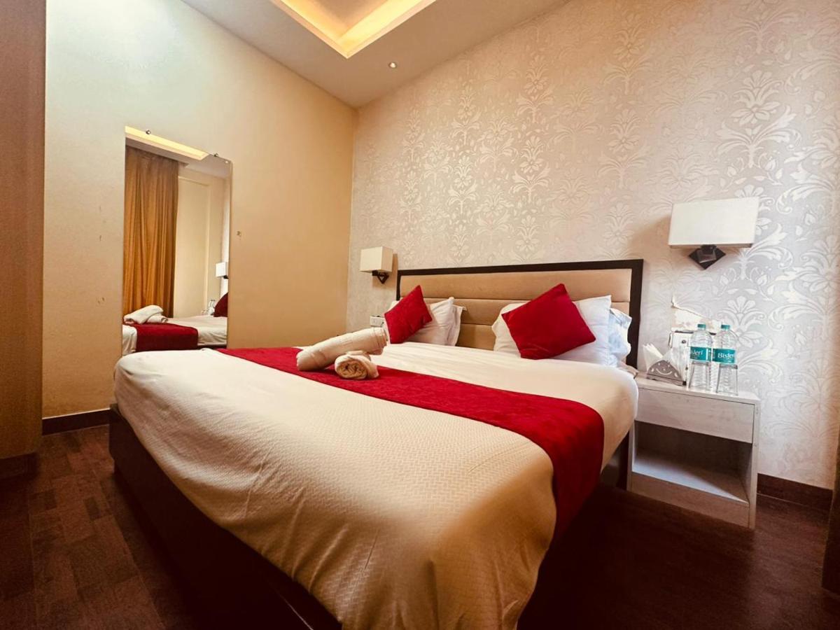 Hotel Royal Residency Манали Экстерьер фото