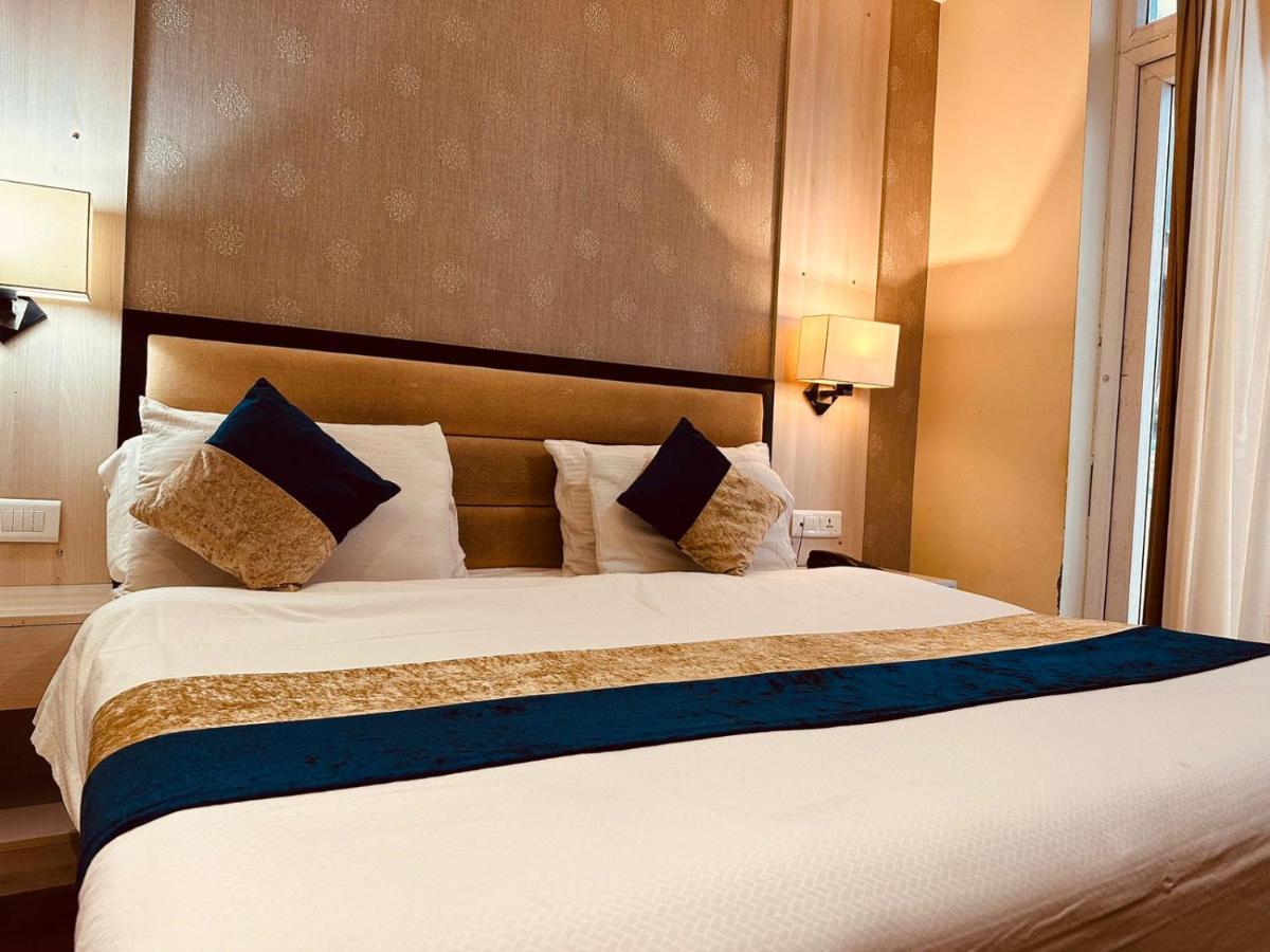 Hotel Royal Residency Манали Экстерьер фото